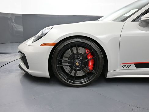 Certified 2024 Porsche 911 Carrera GTS RWD image 12