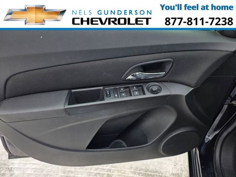 Used 2016 Chevrolet Cruze Eco image 12