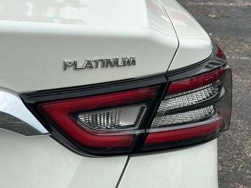 Certified 2023 Nissan Maxima Platinum w/ Sport Mat Group FWD image 13