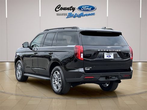 New 2025 Ford Expedition Active image 22