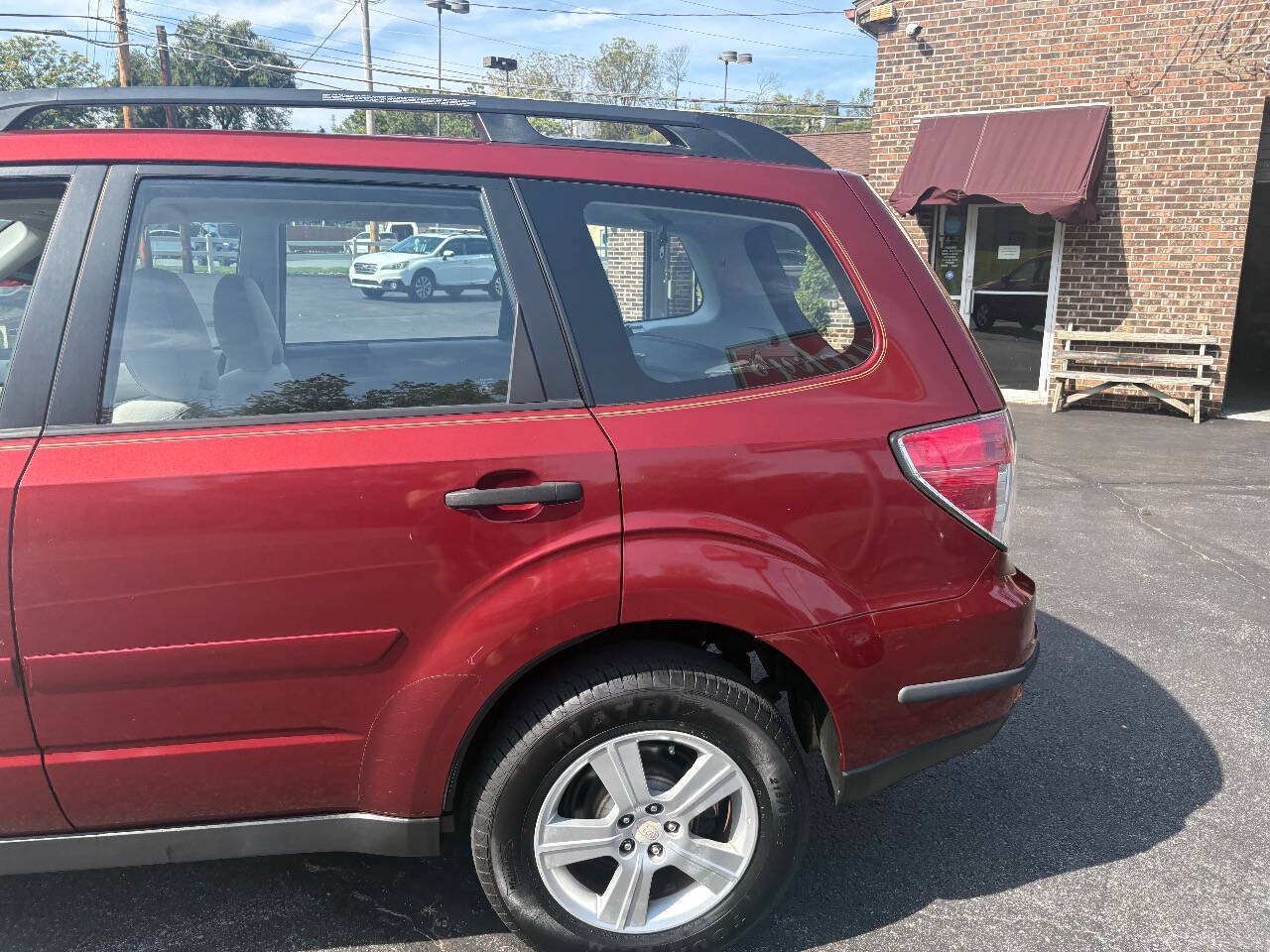 Used 2011 Subaru Forester 2.5X AWD/4WD image 11