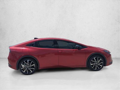 New 2026 Toyota Prius Plug-In Hybrid FWD image 4