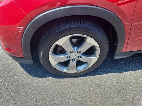 Used 2018 Honda HR-V LX image 4