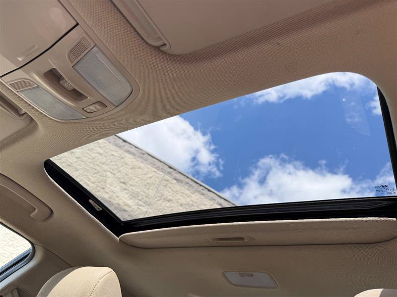 Used 2017 Hyundai Elantra Value Edition FWD image 16