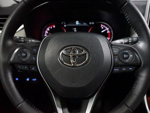 Used 2019 Toyota RAV4 Adventure w/ Cold Weather Package AWD/4WD image 12