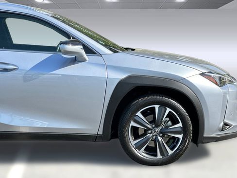 Used 2023 Lexus UX 250h FWD w/ Accessory Package (Z2) image 35