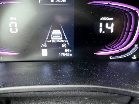 Used 2025 Kia Soul LX w/ LX Technology Package image 38