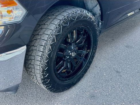 Used 2018 RAM 1500 Big Horn AWD/4WD image 11
