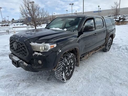 Used 2021 Toyota Tacoma TRD Off-Road image 17