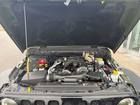 Used 2022 Jeep Wrangler Unlimited Sport image 27