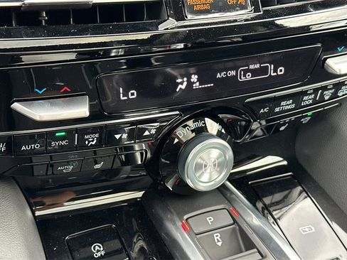 New 2026 Acura MDX FWD image 17