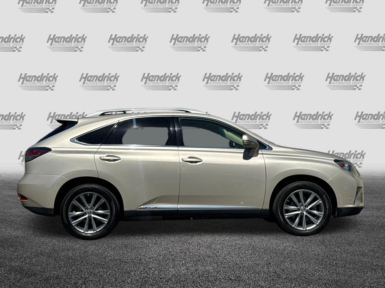 Used 2015 Lexus RX 450h AWD image 3