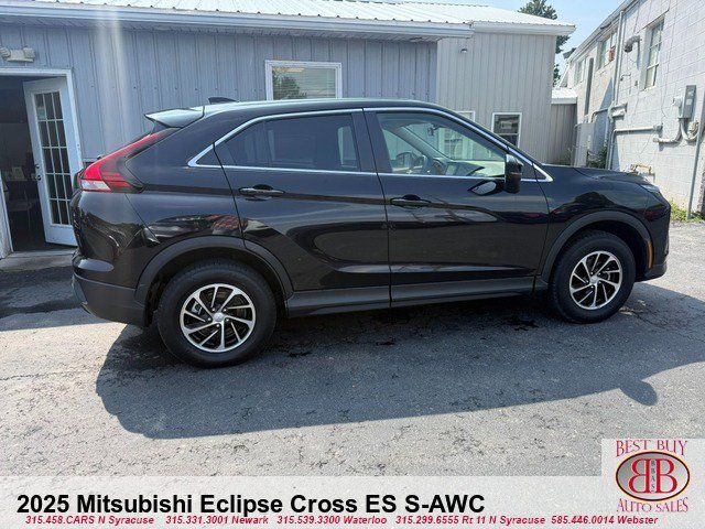Used 2025 Mitsubishi Eclipse Cross ES AWD/4WD image 8