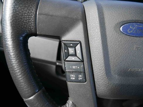 Used 2011 Ford F150 XLT w/ XLT Chrome Pkg image 38