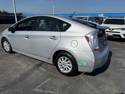 Used 2013 Toyota Prius Prime Plug-In Hybrid FWD image 12