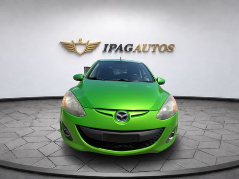 Used 2011 MAZDA MAZDA2 Touring FWD image 3