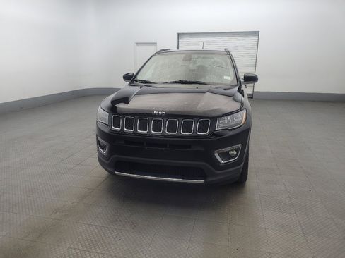 Used 2018 Jeep Compass Limited image 15