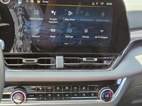 Used 2025 Chevrolet Equinox RS w/ Safety and Technology Package FWD image 19