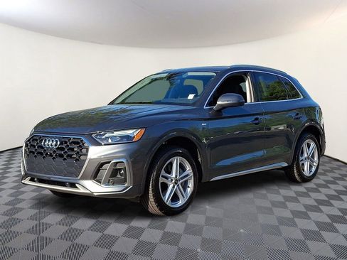 Used 2023 Audi Q5 e Premium Plus w/ Premium Plus Package AWD/4WD image 3