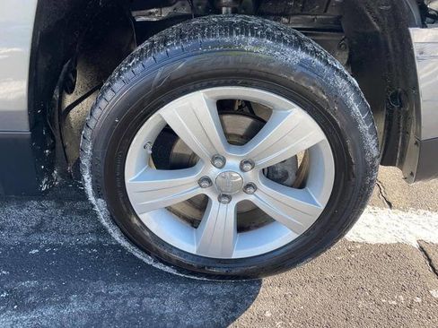 Used 2011 Jeep Patriot Latitude image 16