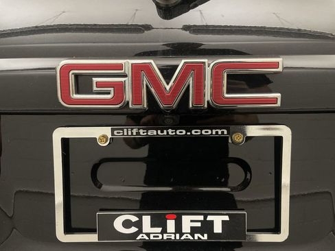 Used 2019 GMC Acadia SLT w/ Black Edition AWD/4WD image 27