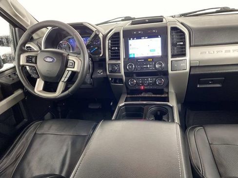 Used 2019 Ford F350 Lariat w/ Lariat Ultimate Package AWD/4WD image 13