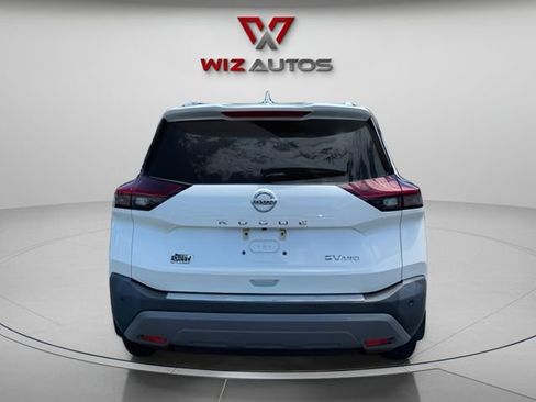 Used 2021 Nissan Rogue SV w/ Premium Package AWD/4WD image 4