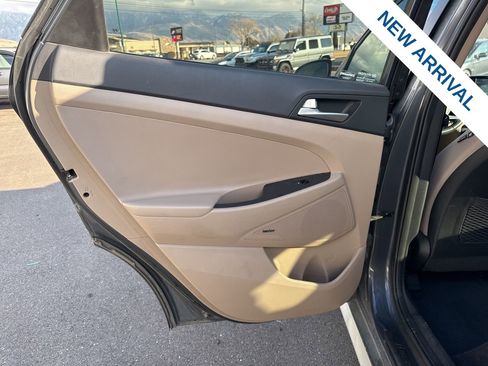 Used 2021 Hyundai Tucson Sport image 15