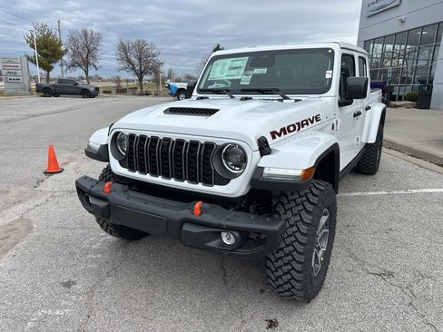 New 2026 Jeep Gladiator Mojave image 11