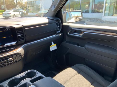 New 2026 Chevrolet Silverado 1500 RST w/ RST Select Package AWD/4WD image 15
