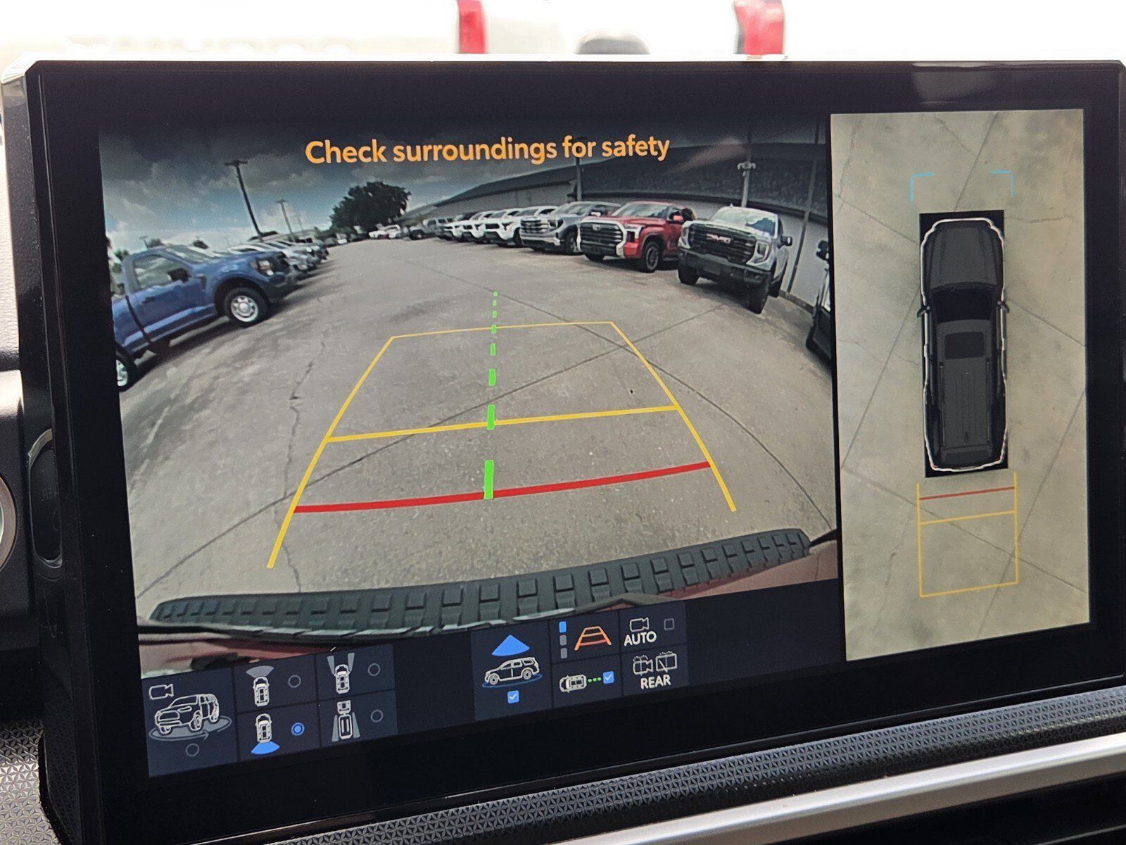 Certified 2025 Toyota 4Runner Limited AWD/4WD image 23