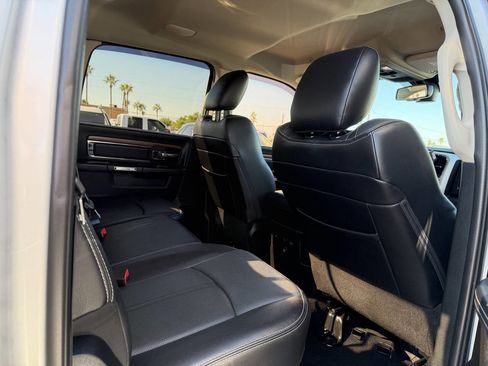 Used 2018 RAM 1500 Laramie w/ Convenience Group image 30