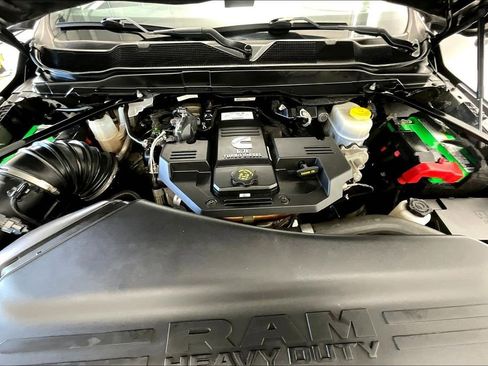 Used 2021 RAM 2500 Limited AWD/4WD image 9