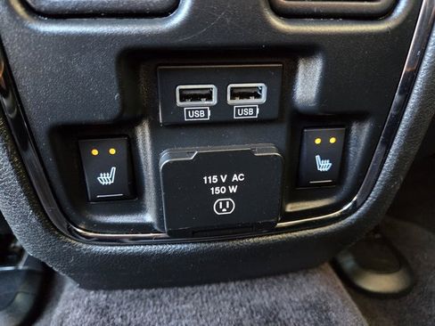 Used 2016 Dodge Durango Citadel w/ Premium Entertainment Group AWD/4WD image 19