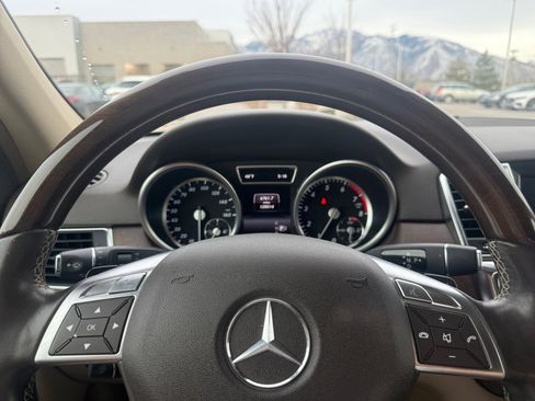 Used 2014 Mercedes-Benz ML 350 4MATIC image 10