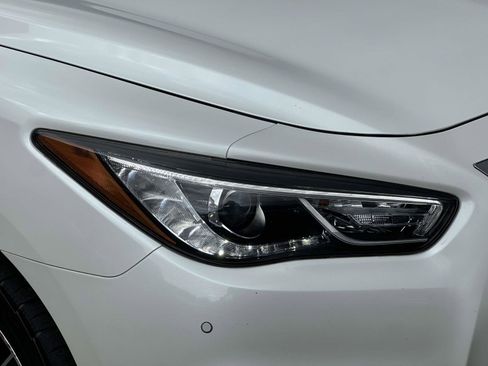 Used 2018 INFINITI QX60 Luxe w/ Deluxe Technology Package image 8