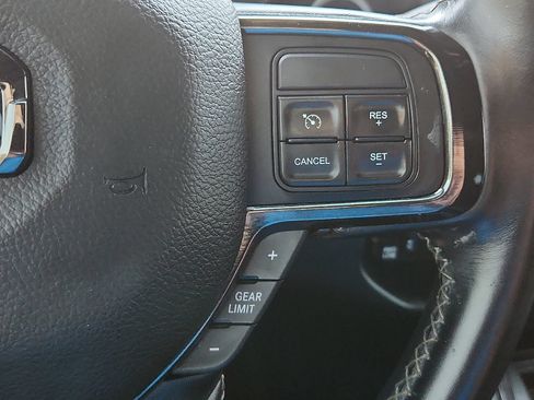Used 2022 RAM 2500 Limited AWD/4WD image 19