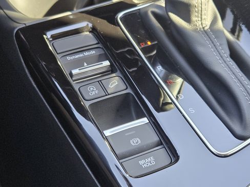 Certified 2025 Acura ADX AWD image 18