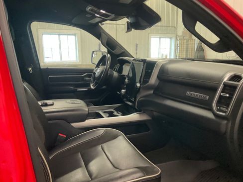 Used 2023 RAM 1500 Laramie AWD/4WD image 30
