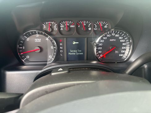 Used 2019 Chevrolet Silverado 1500 W/T w/ WT Convenience Package AWD/4WD image 7