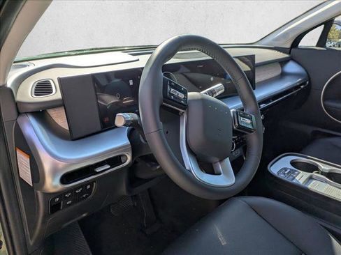 New 2026 Hyundai Ioniq 9 SEL image 3