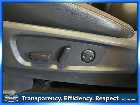 Certified 2024 Nissan Pathfinder SL AWD/4WD image 18