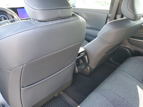 Certified 2023 Toyota Crown AWD/4WD image 14