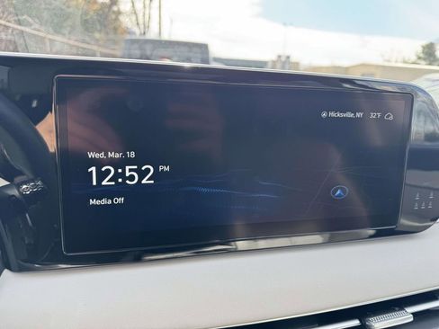 Used 2024 Hyundai Palisade Calligraphy image 22