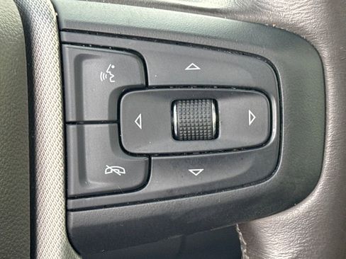 Used 2021 GMC Yukon XL Denali w/ Denali Premium Package image 39