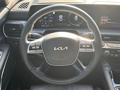 Used 2025 Kia Telluride SX Prestige X-Line image 23