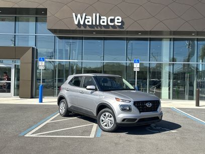 New 2026 Hyundai Venue SE