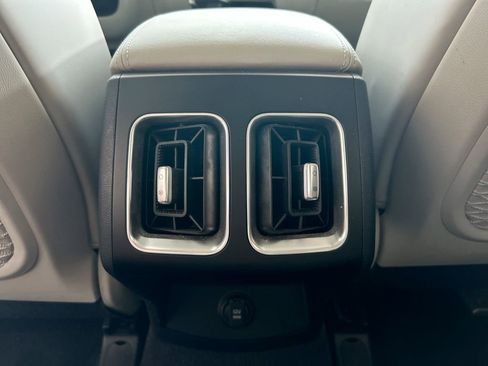 Used 2024 Kia Sorento X-Line EX image 33