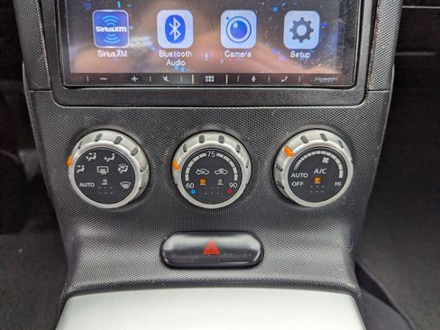 Used 2006 Nissan 350Z Touring RWD image 25