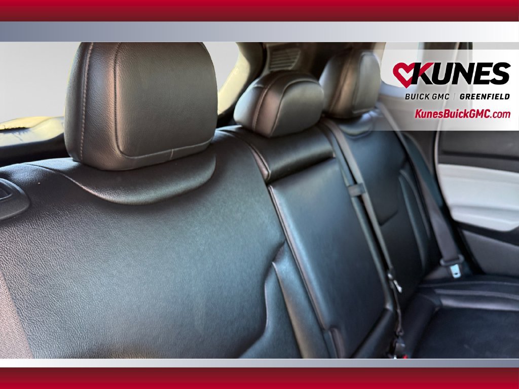 Used 2025 Jeep Compass Limited AWD/4WD image 39